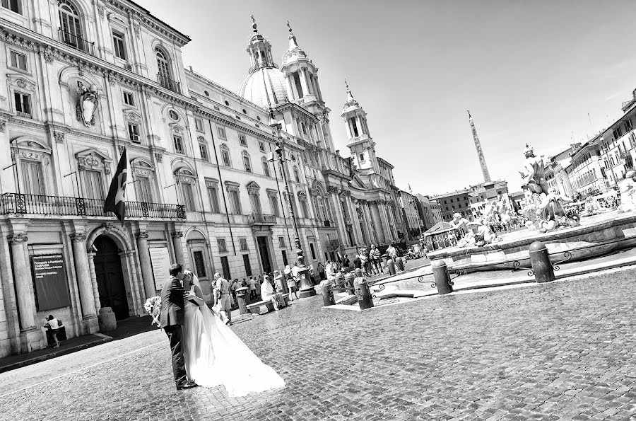 Fotografo di matrimoni Mario Montebello (montebello). Foto del 2 aprile 2015