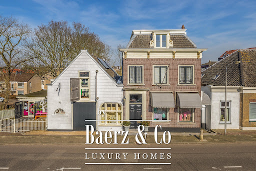 Maison avec jardin 1