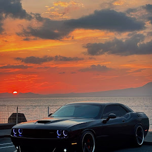 チャレンジャー SRT 392