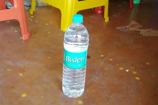 Bisleri Mineral Water [1 Litre]