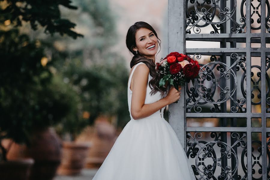 Fotografo di matrimoni Renuar Locaj (locaj). Foto del 10 agosto 2022