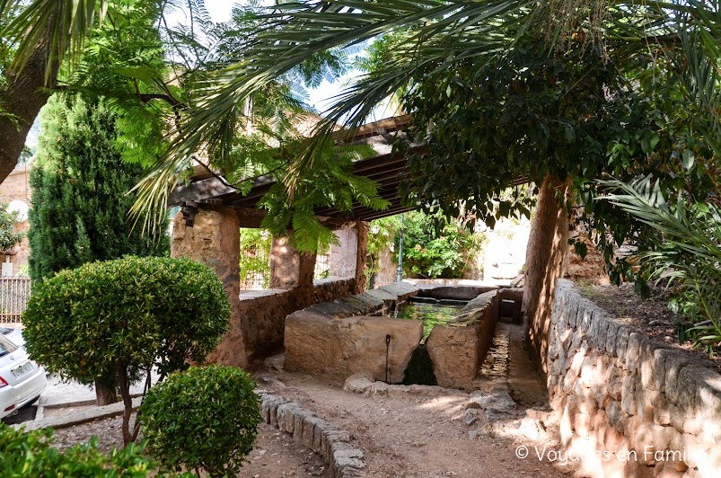 Biniaraix, lavoir