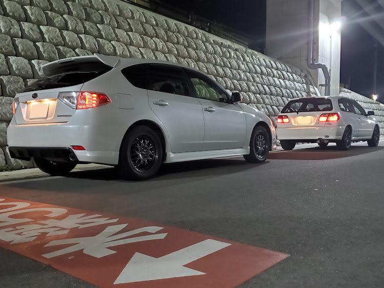 インプレッサ ハッチバックのパルサーVZ-R・深夜ドライブ・撮影会・ハッチバック・スマホ撮影に関するカスタム事例の投稿画像4枚目