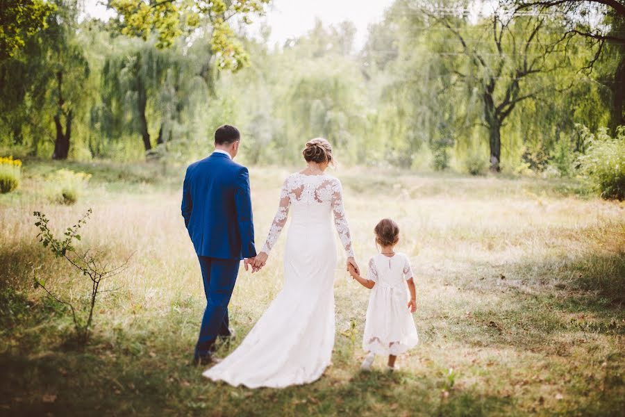 Fotografo di matrimoni Elizaveta Tomashevskaya (fotolizakiev). Foto del 6 settembre 2016