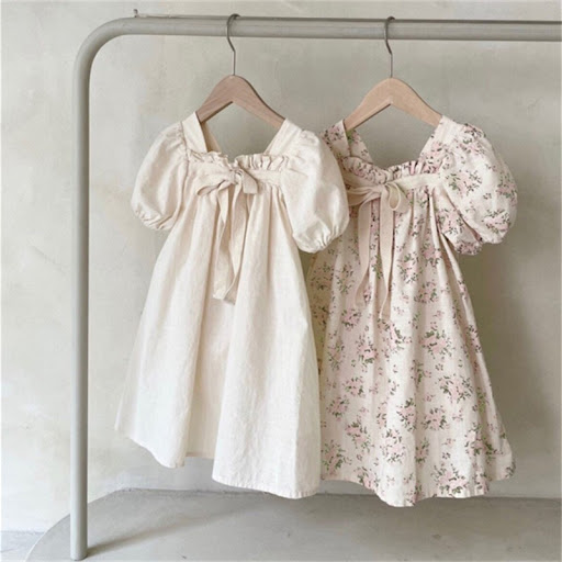 Title 5, Girls Bow Bubble Sleeve Floral Square Neck Dre...