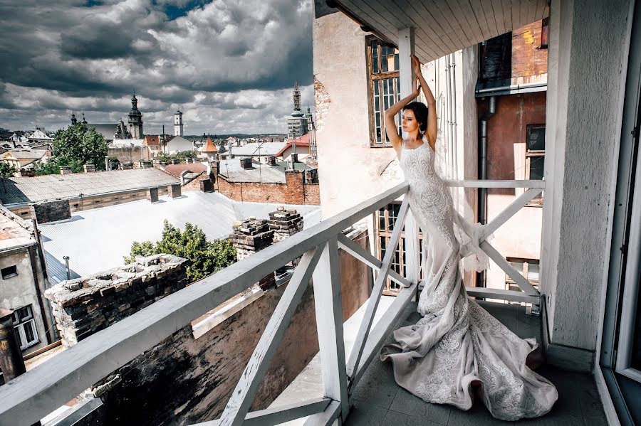 結婚式の写真家Pavel Gomzyakov (pavelgo)。2018 1月4日の写真