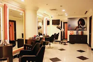 Strands Lounge Salon photo 3