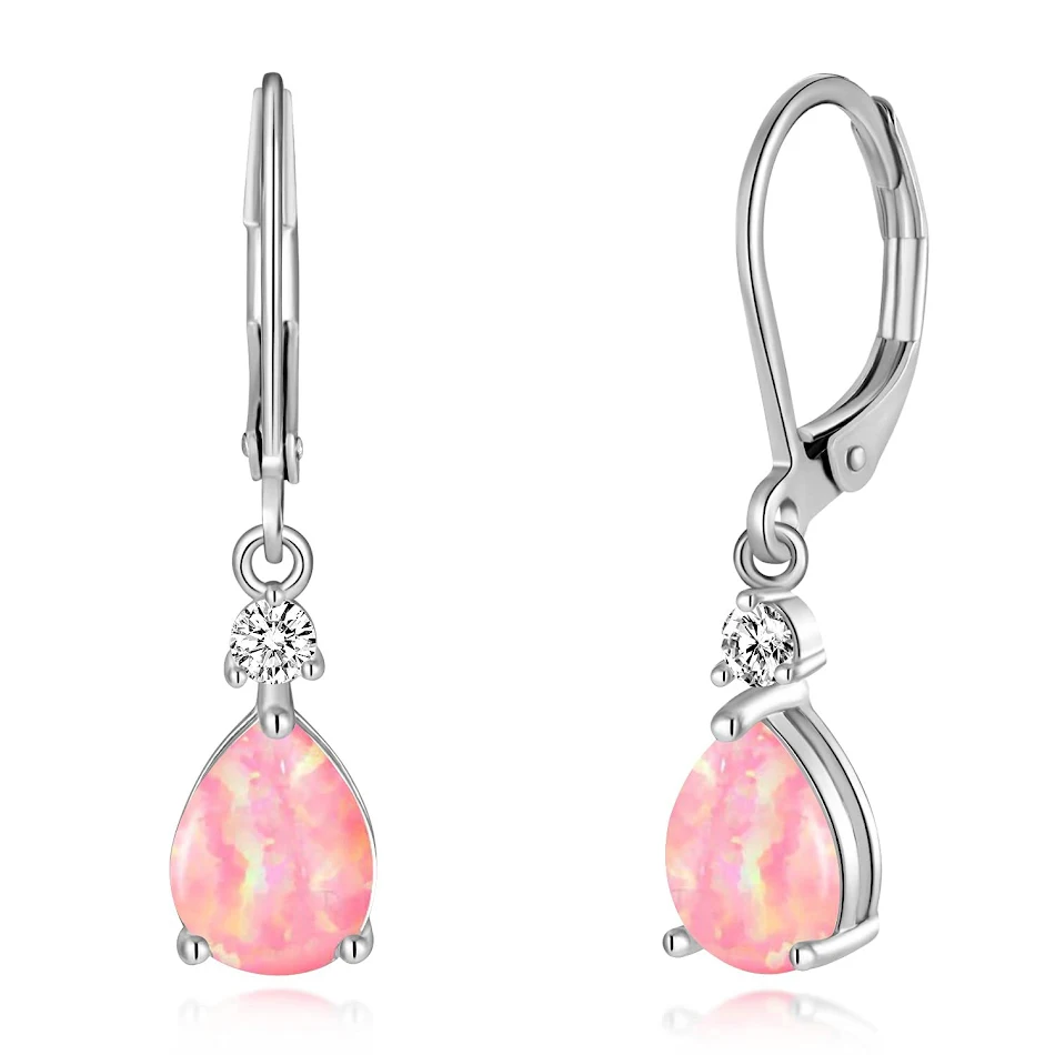 Witte Opaal Druppel Oorbellen – Elegante oorbellen voor dames, die uw look verfraaien met een subtiele glans, ideaal voor elke gelegenheid.