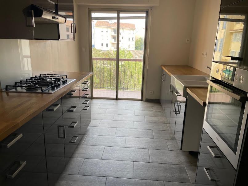 Vente appartement 4 pièces  à La Seyne-sur-Mer (83500), 240 000 €