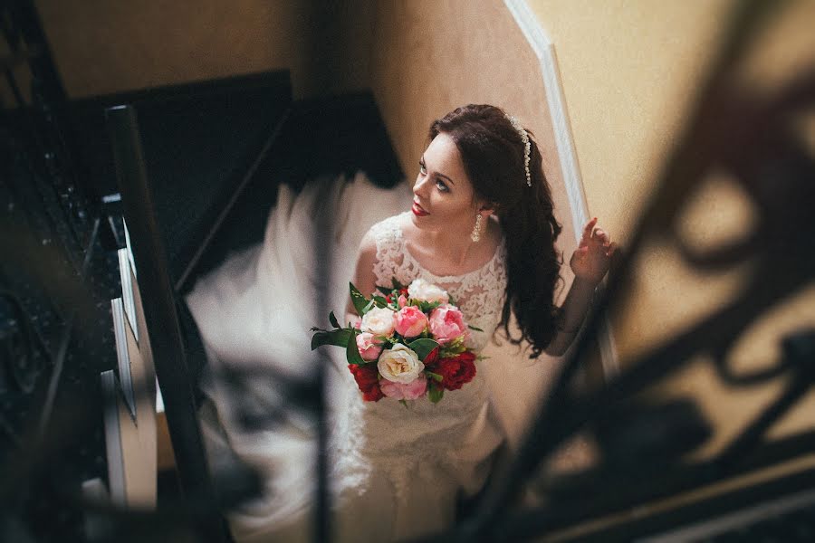 Wedding photographer Anna Kolmakova (anutakolmakova). Photo of 12 April 2017