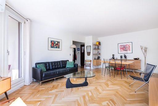 Apartment 4