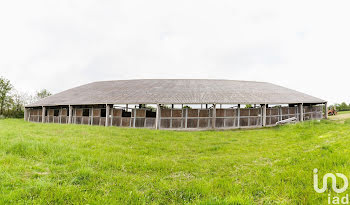 terrain à Saint-Etienne-du-Bois (85)