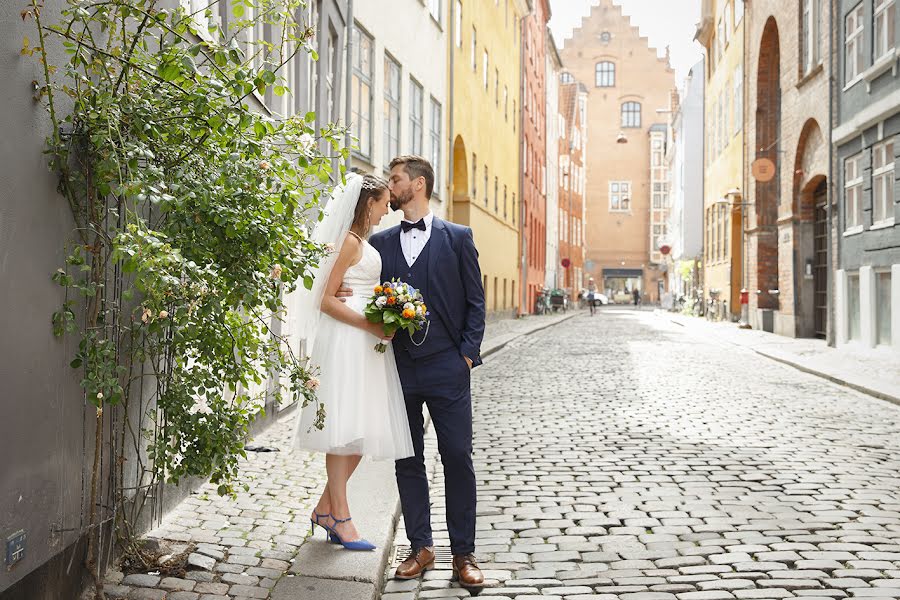 Wedding photographer Monica Hjelmslund (hjelmslund). Photo of 1 September 2020