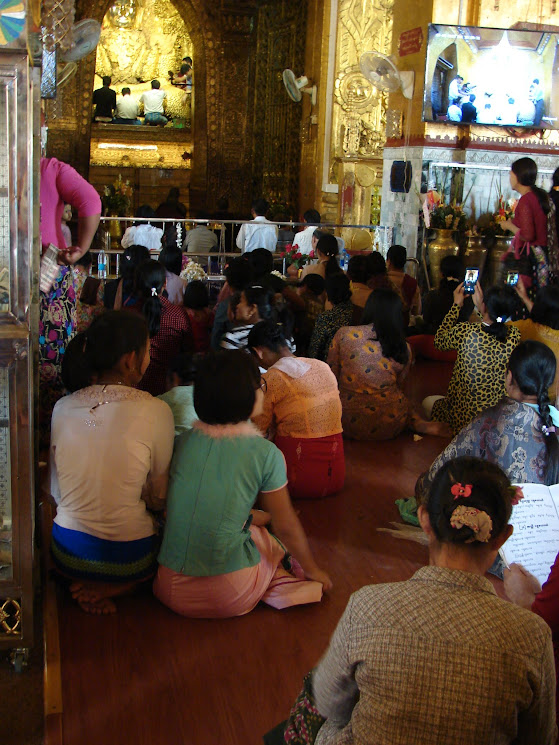 mahamuni pagoda - mandalay