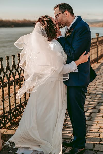 Wedding photographer Emma Póli (emmapoli). Photo of 6 February 2022