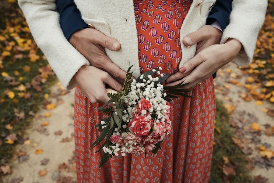 Wedding photographer Isabelle Bazin (isasouri). Photo of 5 December 2021