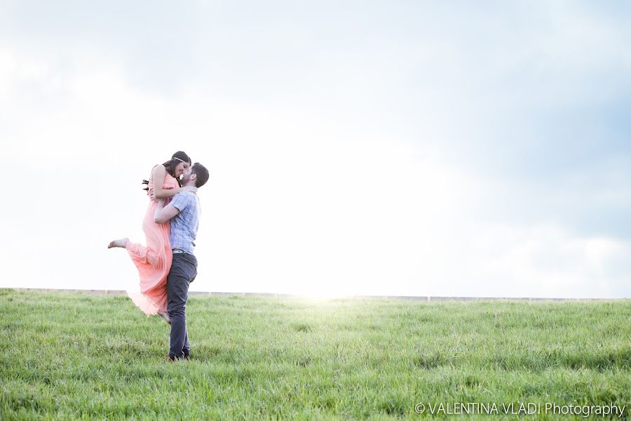 婚礼摄影师Valentina Vladi（valentinavladi）。2015 8月25日的照片