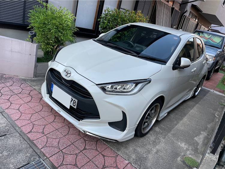 ヤリスの娘号・DIY・あつすぎるに関するカスタム事例の投稿画像1枚目