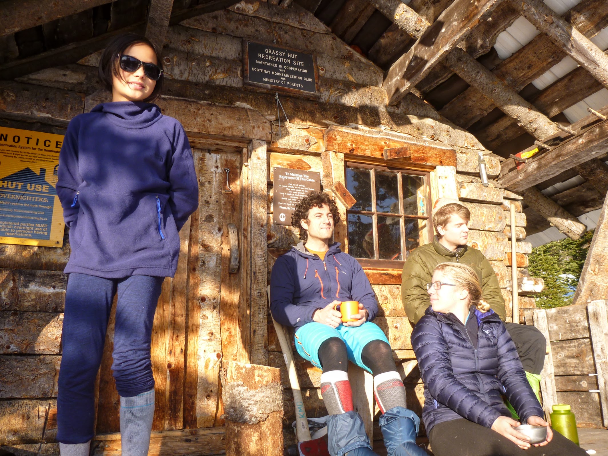 Devlin, Dave, Birgit and Vince in front of Grassy Hut