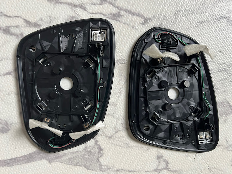 ノアの新型ノア・新型ヴォクシー・トヨタ純正・レインクリアリングブルーミラーに関するカスタム事例の投稿画像4枚目