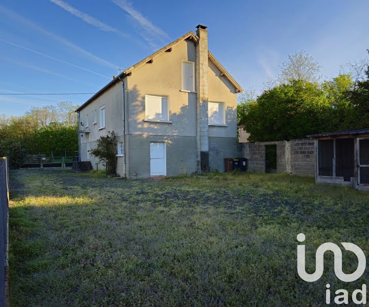 Vente maison 5 pièces 87 m² à Vierzon (18100), 128 000 €