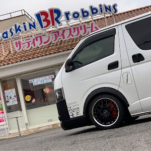 ハイエースバン GDH201V