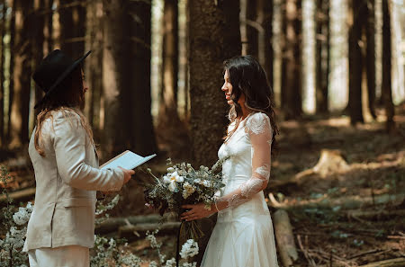 Svatební fotograf Krisztina Juhász (okphotok). Fotografie z 22.dubna 2019