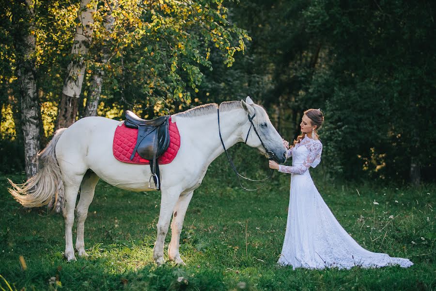 Hochzeitsfotograf Yuriy Kuzmin (kuzmin). Foto vom 7. Oktober 2014