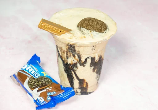 Oreo Kitkat Thick Shake