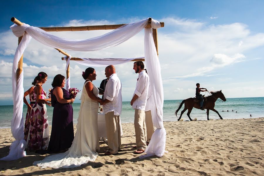 Fotógrafo de casamento Ulises L Guerrero (uliseslguerrero). Foto de 14 de fevereiro 2014