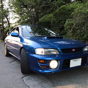 インプレッサ WRX GC8