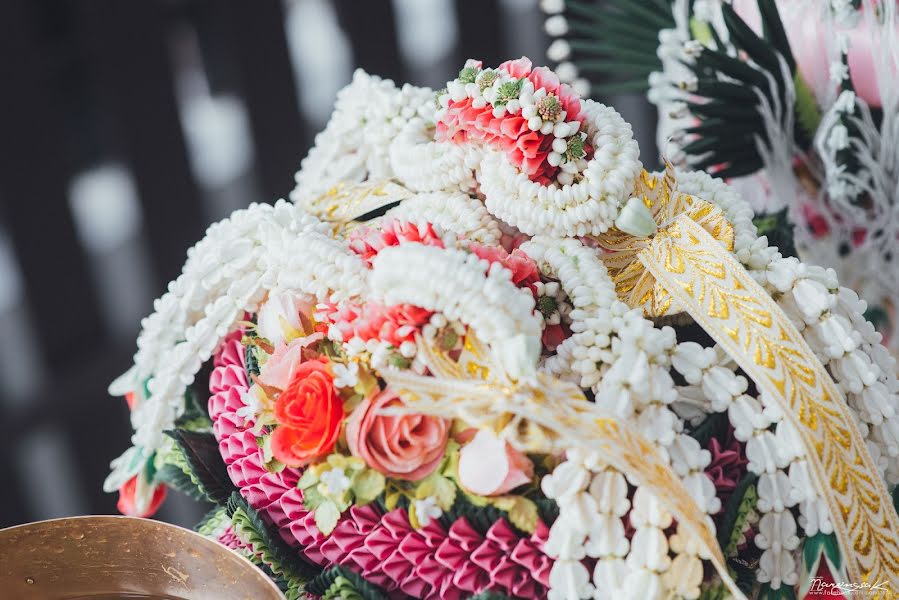 Fotografo di matrimoni Narongsak Leelahawiroch (leelahawiroch). Foto del 8 settembre 2020