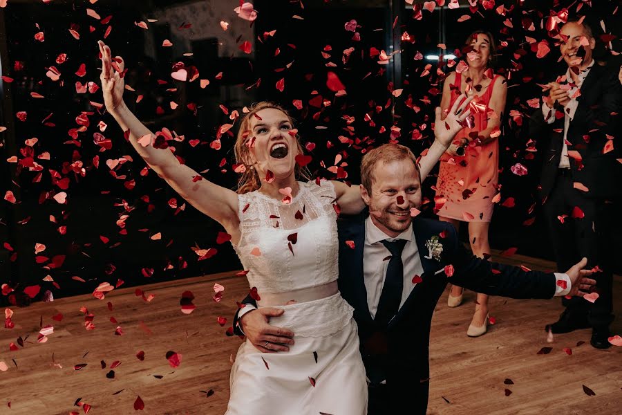 ช่างภาพงานแต่งงาน Felix Büchele (felixbuchele) ภาพเมื่อ 11 พฤษภาคม 2019