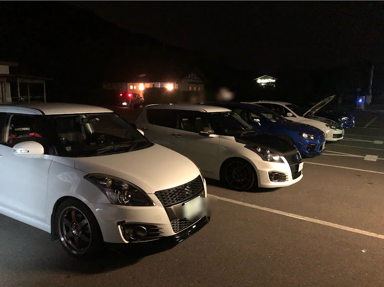スイフトスポーツのSALTLOOK.さんが投稿したカスタム事例の投稿画像1枚目