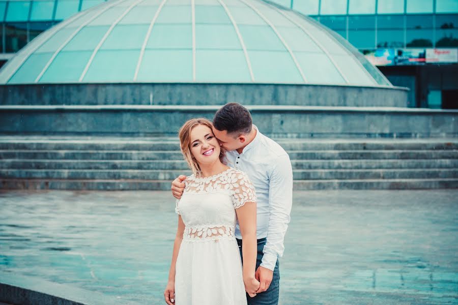 Wedding photographer Polina Khlipavka (p-khlypavka). Photo of 18 August 2017