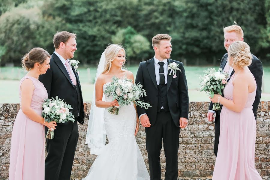 結婚式の写真家Charlotte Kimberley (charlottewiseph)。2019 7月2日の写真