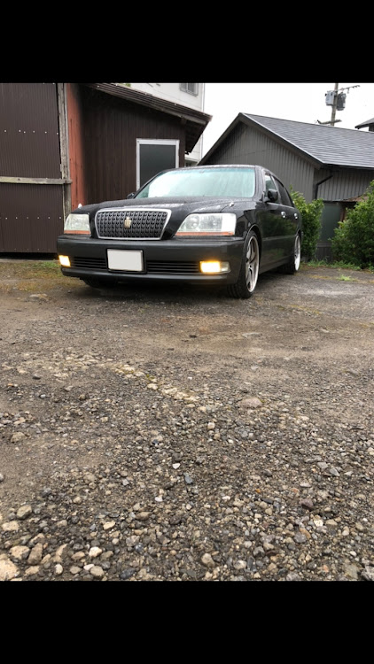 クラウンマジェスタの地べた撮り・洗車した！に関するカスタム事例の投稿画像1枚目