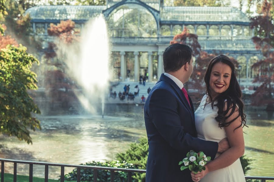 Fotógrafo de casamento Gus Adasi (elgranofoto). Foto de 30 de abril 2018