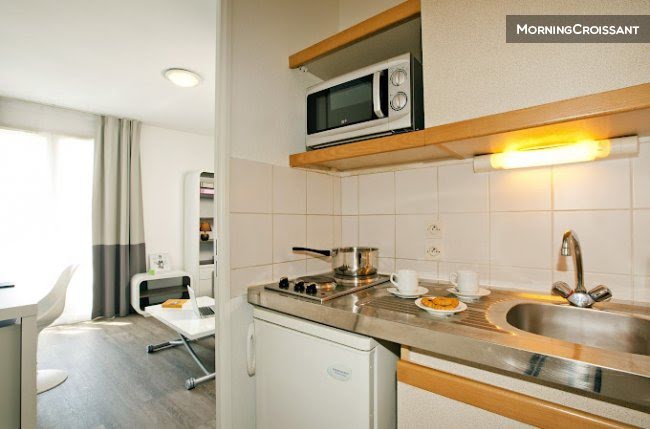 Location meublée appartement 1 pièce 17 m² à Paris 11ème (75011), 1 350 €