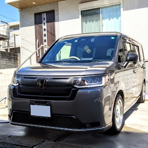 ステップワゴンスパーダ