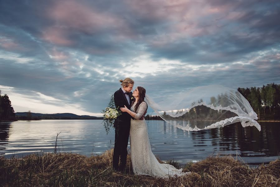 Düğün fotoğrafçısı Lana Sushko (claritysweden). 22 Mayıs 2017 fotoları