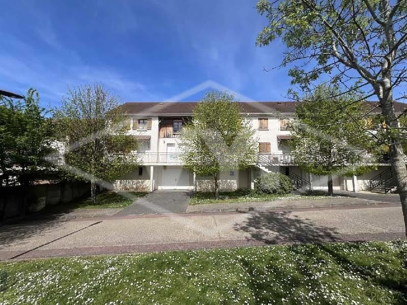 Vente appartement 3 pièces 55 m² à Combs-la-Ville (77380), 184 900 €