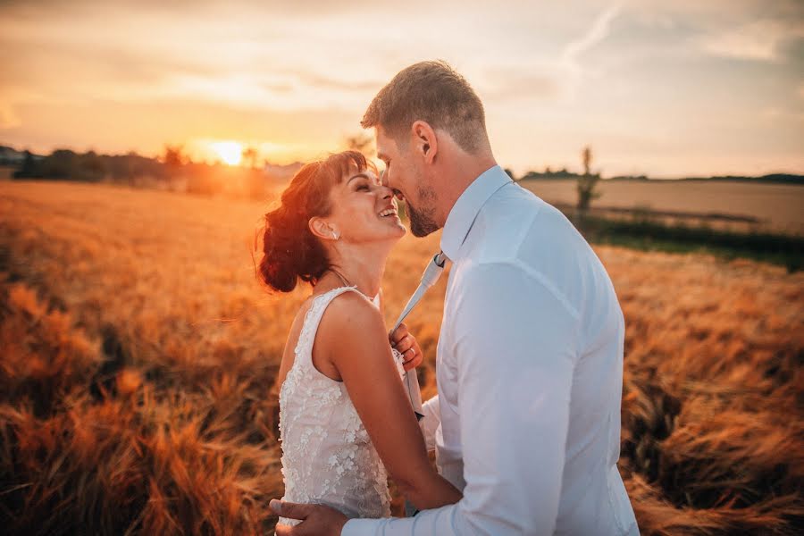 Fotógrafo de bodas Lukas Kenji Vrabel (kenjicz). Foto del 29 de abril 2023