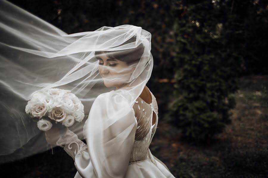Wedding photographer Olga Cekhovaya (ponfi). Photo of 27 October 2022