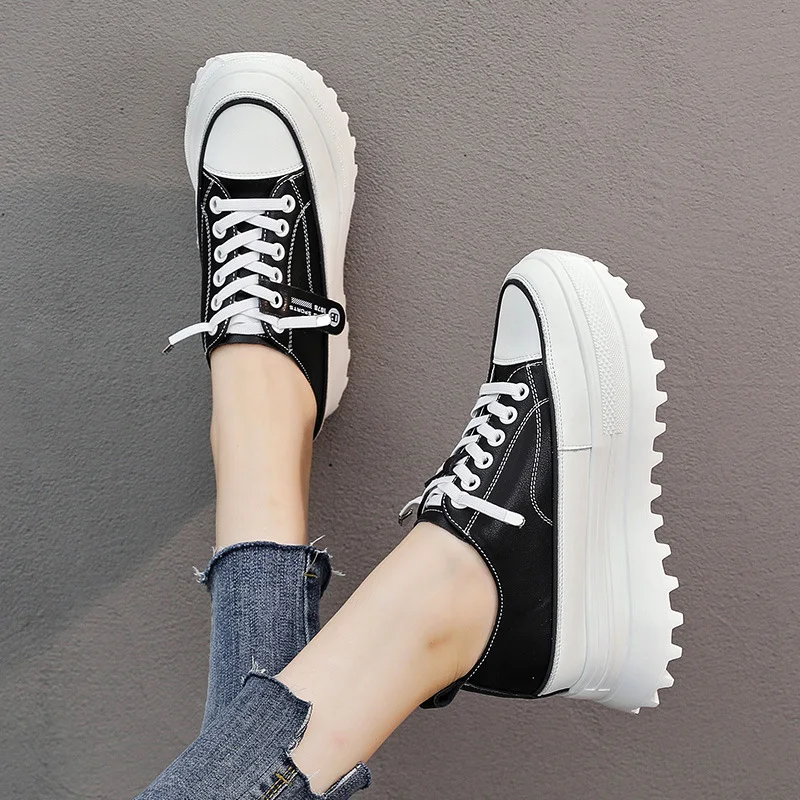 Title 2, Scarpe casual in pelle con rialzo interno e pun...