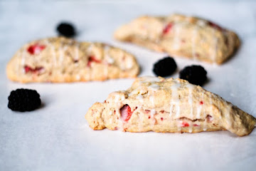 Lemon strawberry scones