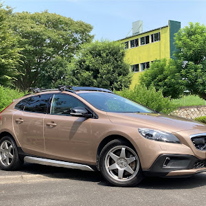 V40 T5