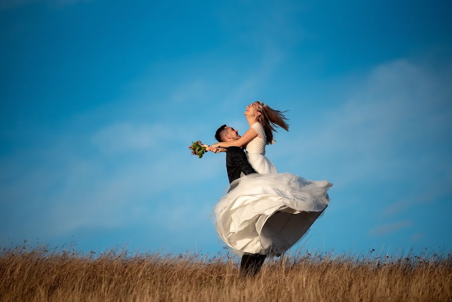 Fotografo di matrimoni Andrei Popa (andreipopa). Foto del 12 novembre 2023