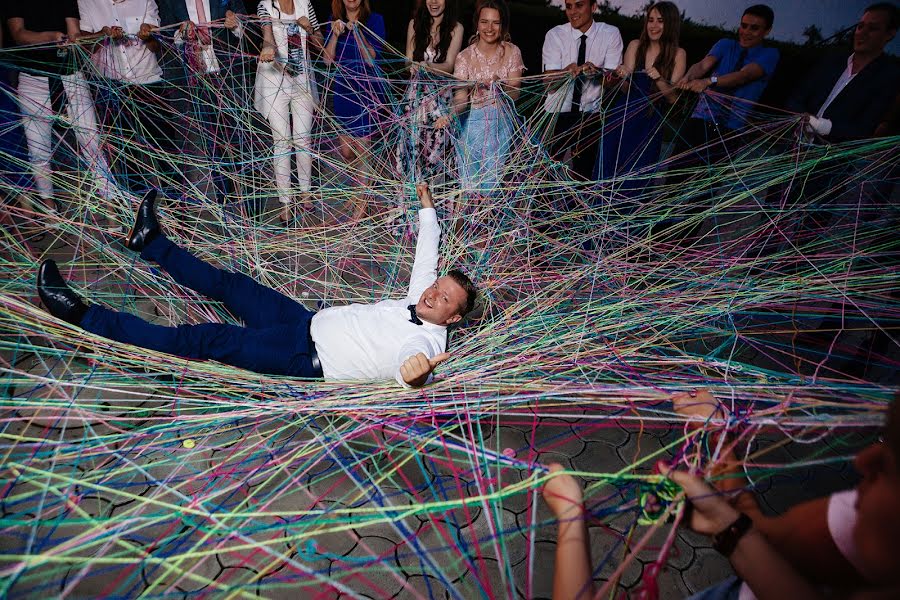 Wedding photographer Anton Bakaryuk (bakaruk). Photo of 11 April 2018