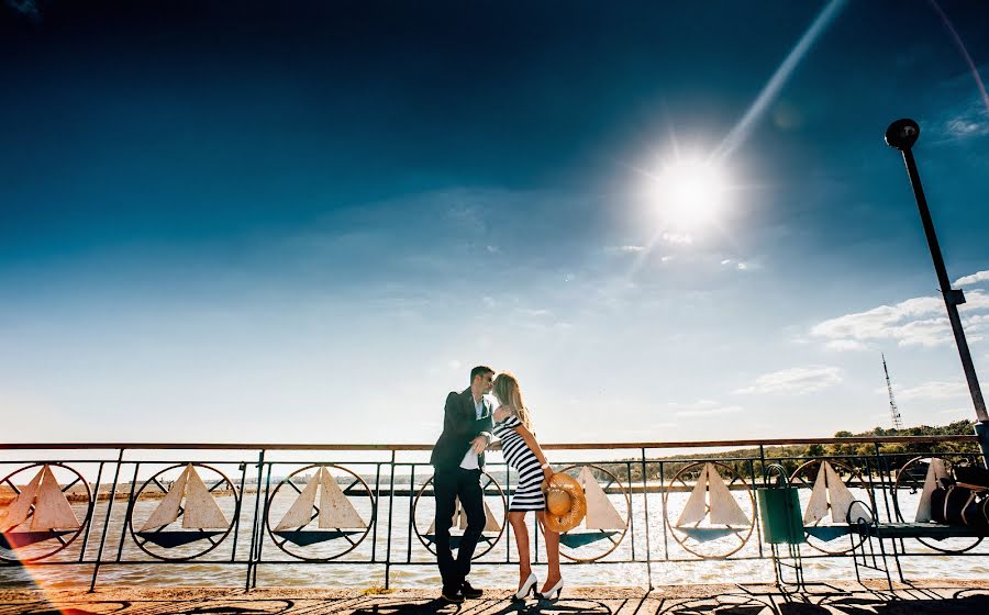 Fotógrafo de bodas Pavel Gomzyakov (pavelgo). Foto del 23 de julio 2015